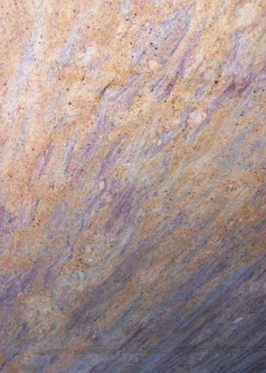 Naturstein mit gelben und lila Adern