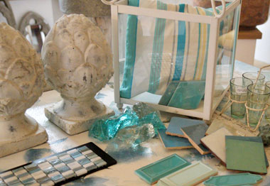 Dekorfliesen in einem türkiston